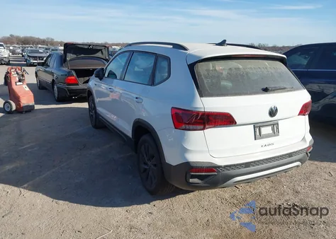 2024 Volkswagen Taos 1.5T S z USA, uszkodzony, nr VIN 3VV5X7B28RM086436